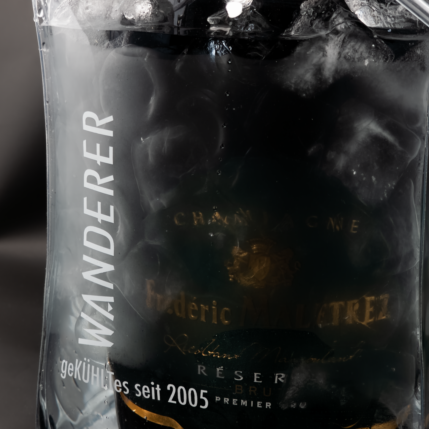 Wanderer Ice Bag ☞ from 7€